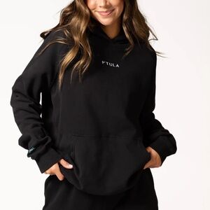 P'tula Women's Black Hoodie Sweater